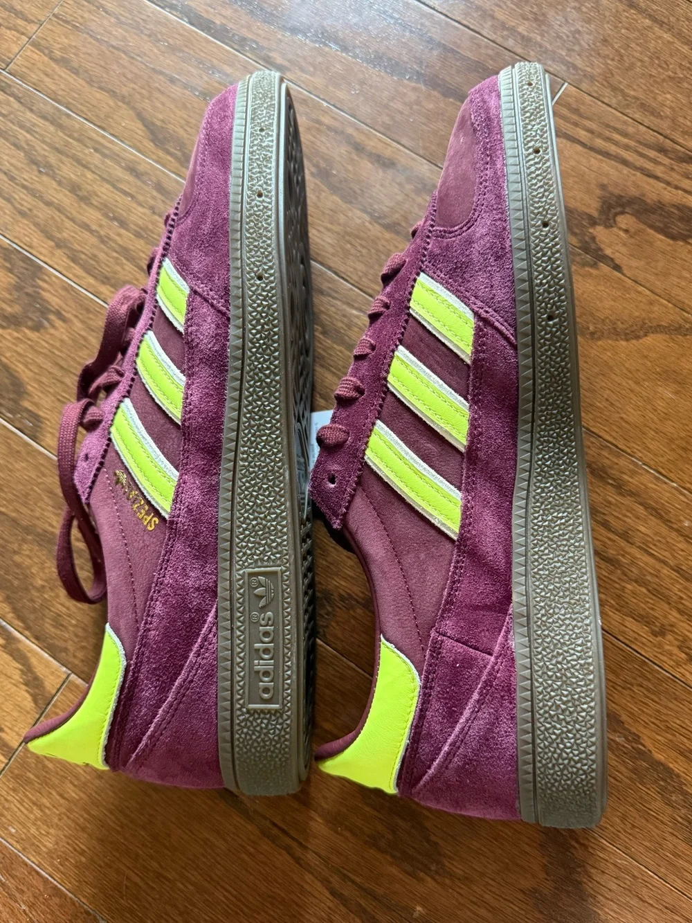 adidas Burgundy Suede Handball Spezial shoes men’s size 10.5 US